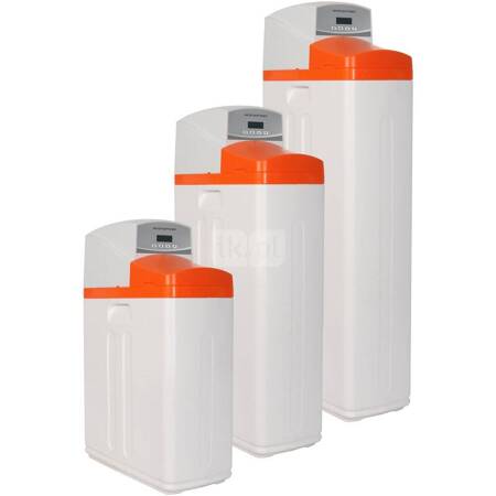 Kompaktowy zmiękczacz wody Viteco KZW 25L, przyłącza 1", z kompletnym zestawem filtracji wstępnej i zestawem do mierzenia twardości wody